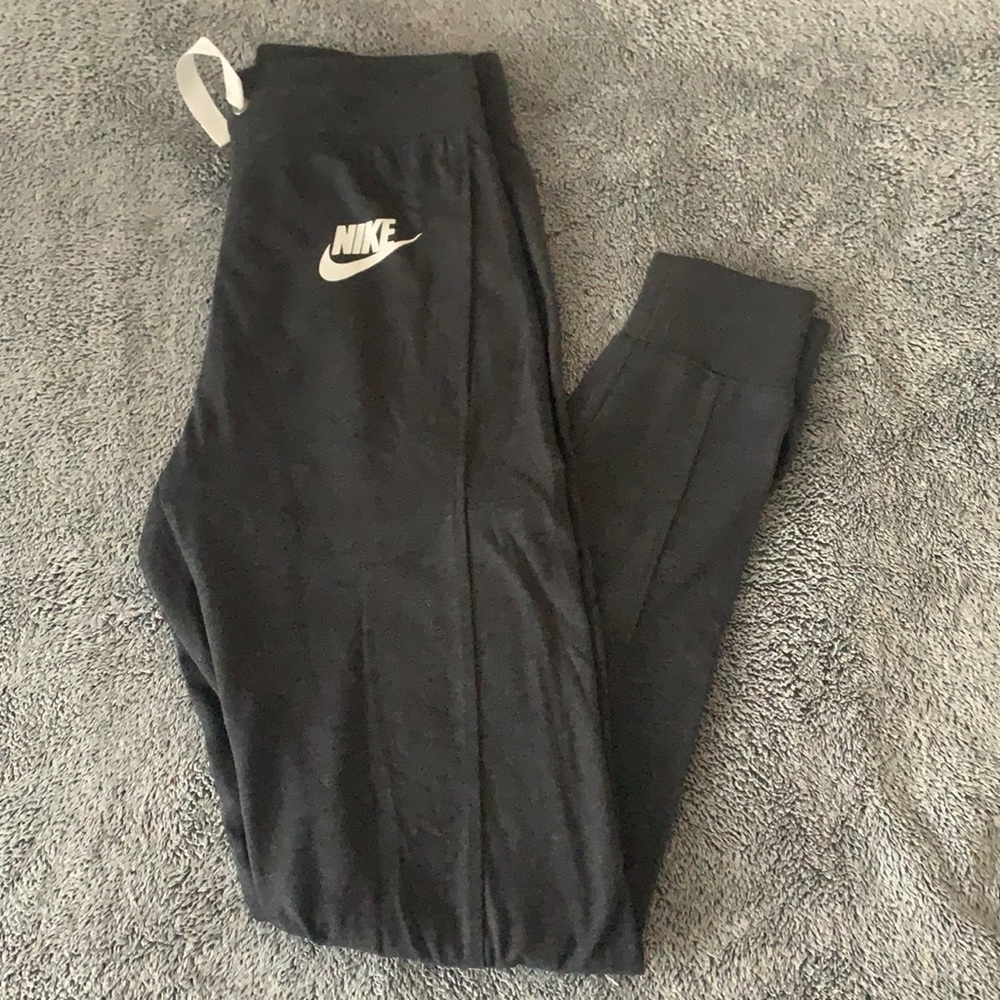 Nike joggers
